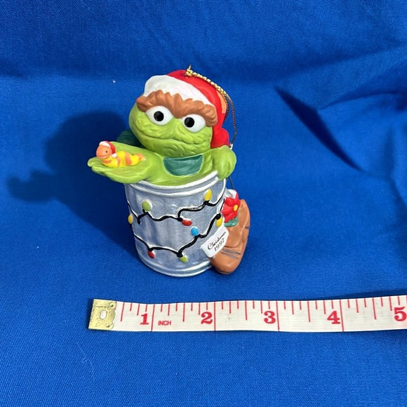 Grolier Sesame Street Oscar the Grouch Dated - Picture 6 of 11